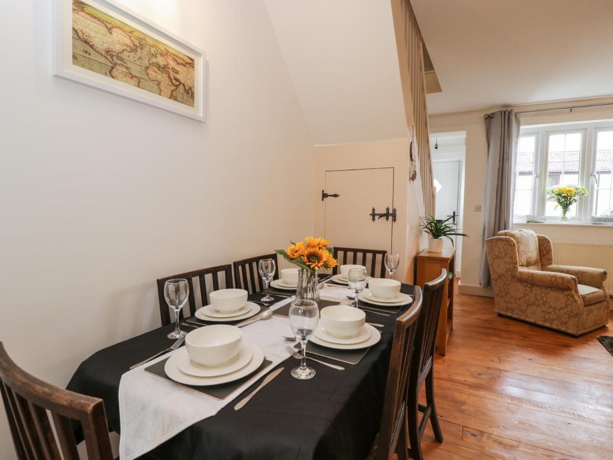 Weavers Cottage Дурсли Экстерьер фото